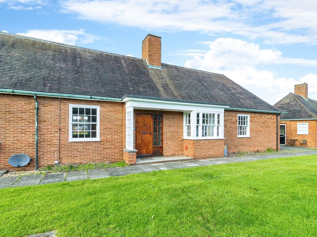 2 bed semidetached bungalow for sale in Sir Malcolm Stewart Homes