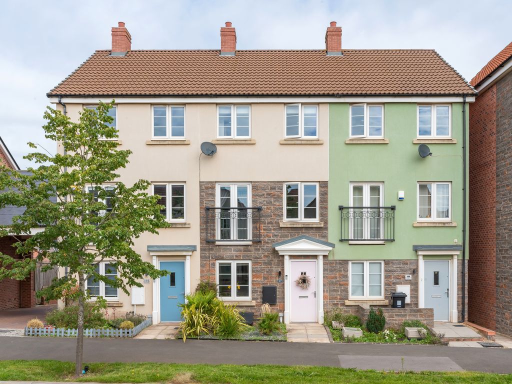 3 bed town house for sale in Honeysuckle Road, Lyde Green, Bristol