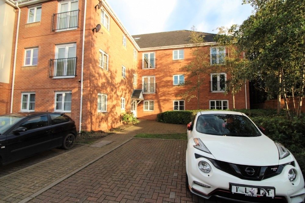 2 bed flat for sale in The Avenue, Darlaston, Wednesbury WS10 Zoopla