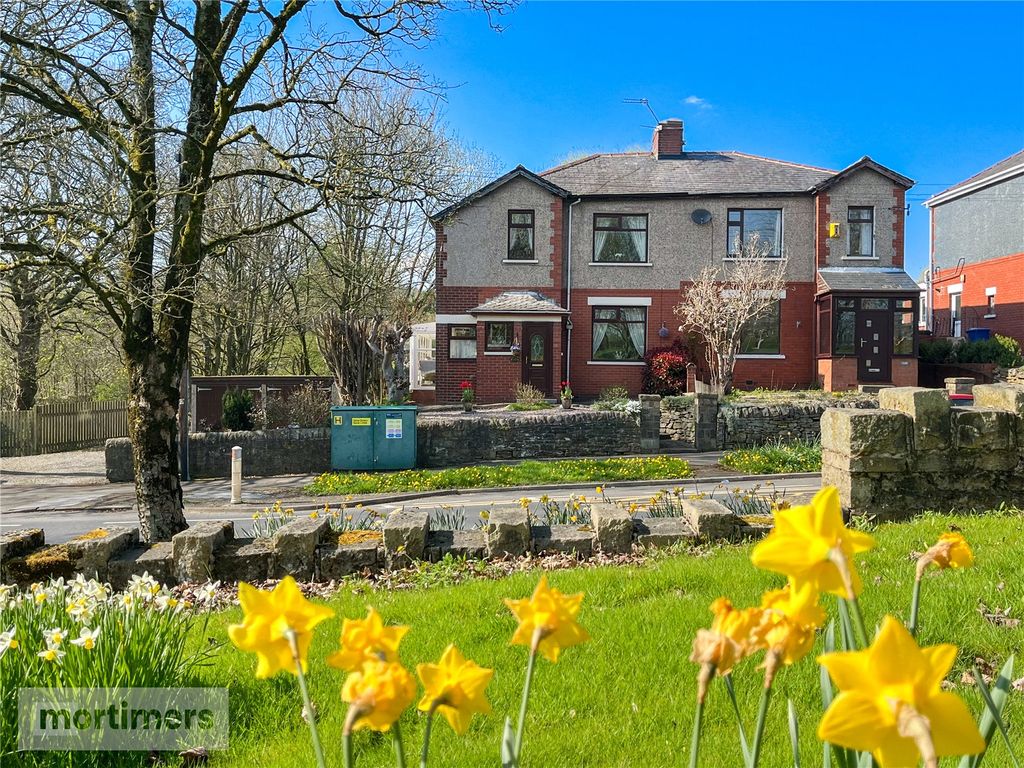 3 bed semidetached house for sale in Blackburn Road, Great Harwood