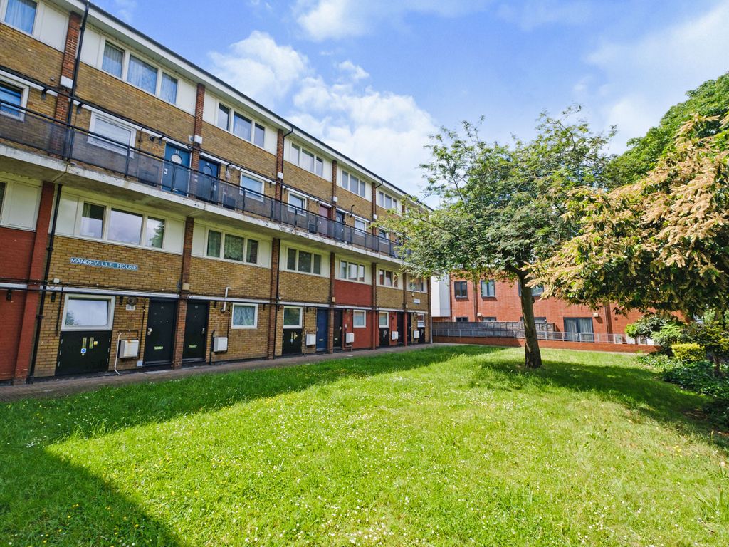 Rolls Road London SE1  