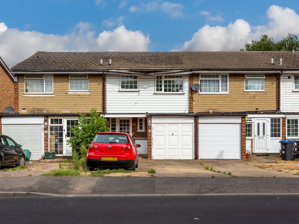 3 bed terraced house for sale in Cedars Avenue, Mitcham CR4 Zoopla