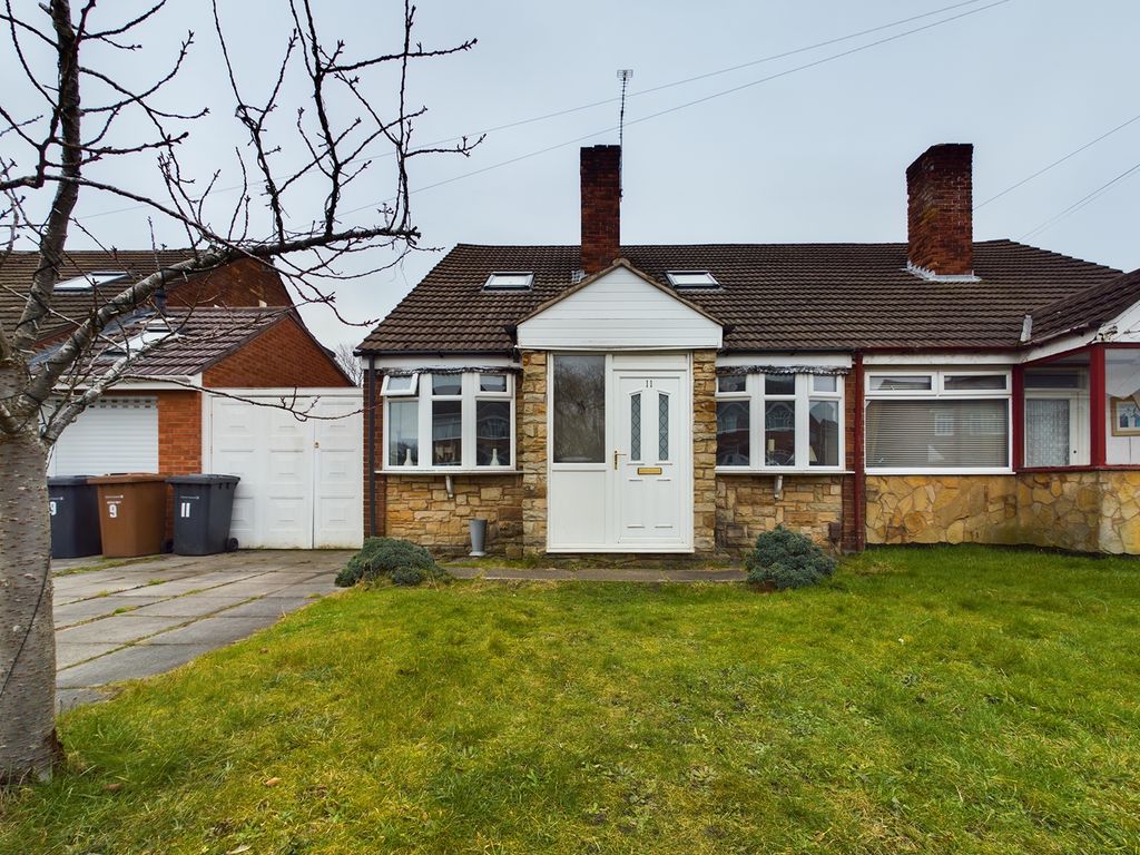 4 bed semidetached house for sale in Deyes End, Maghull, Liverpool L31