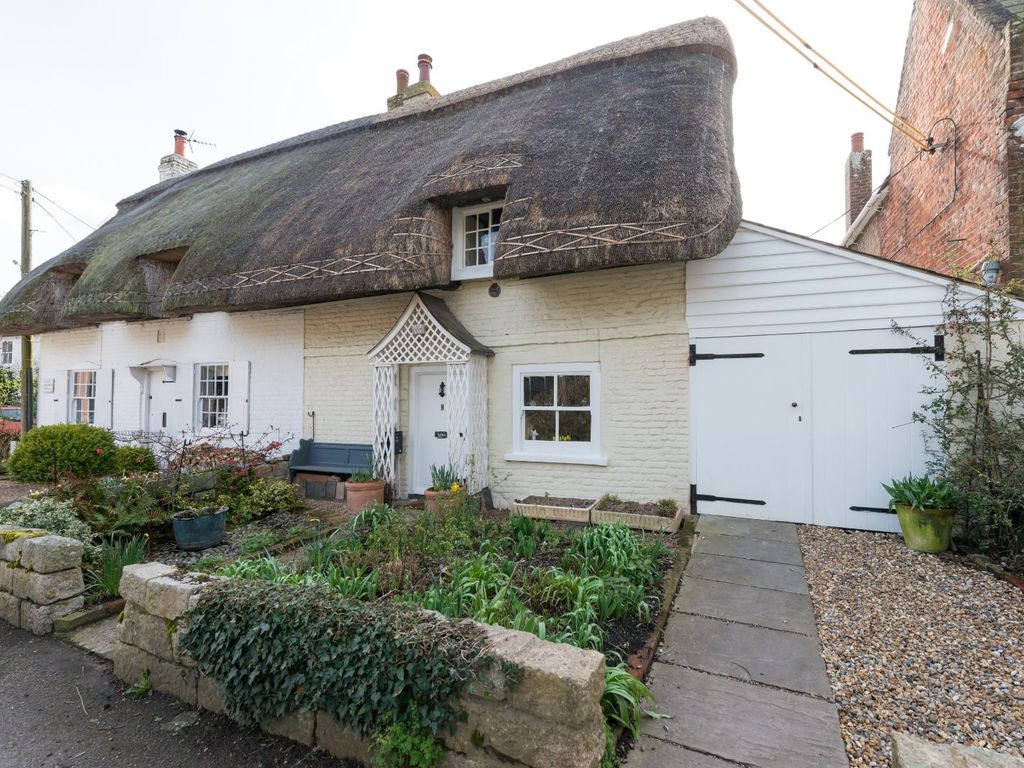 3 bed semidetached house for sale in The Street, Northbourne, Deal