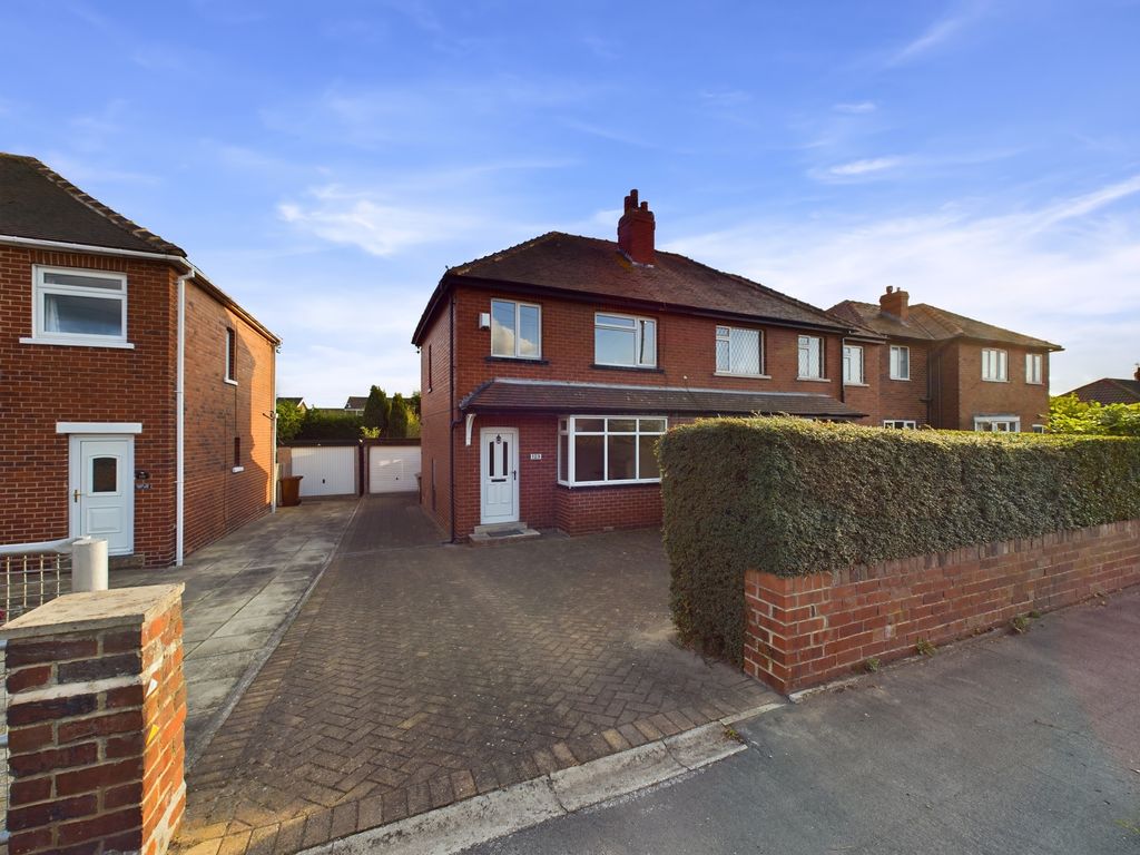 3 bed semidetached house for sale in Silcoates Lane, Wrenthorpe