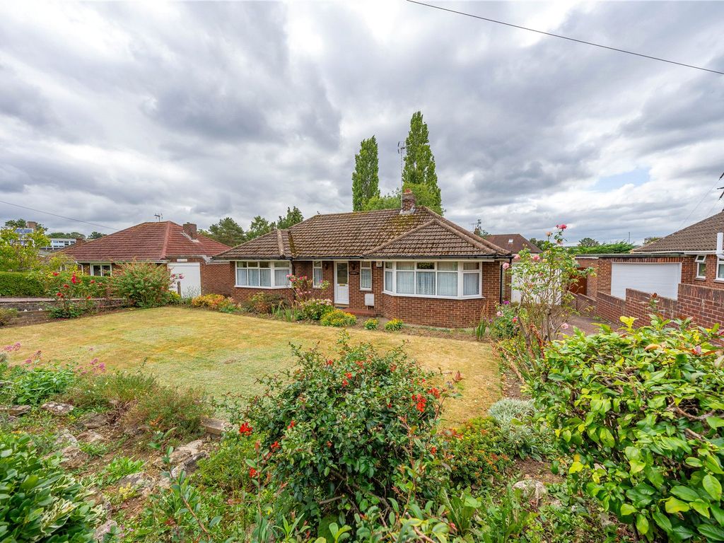 2 bed bungalow for sale in Vinters Road, Maidstone ME14, £400,000 Zoopla