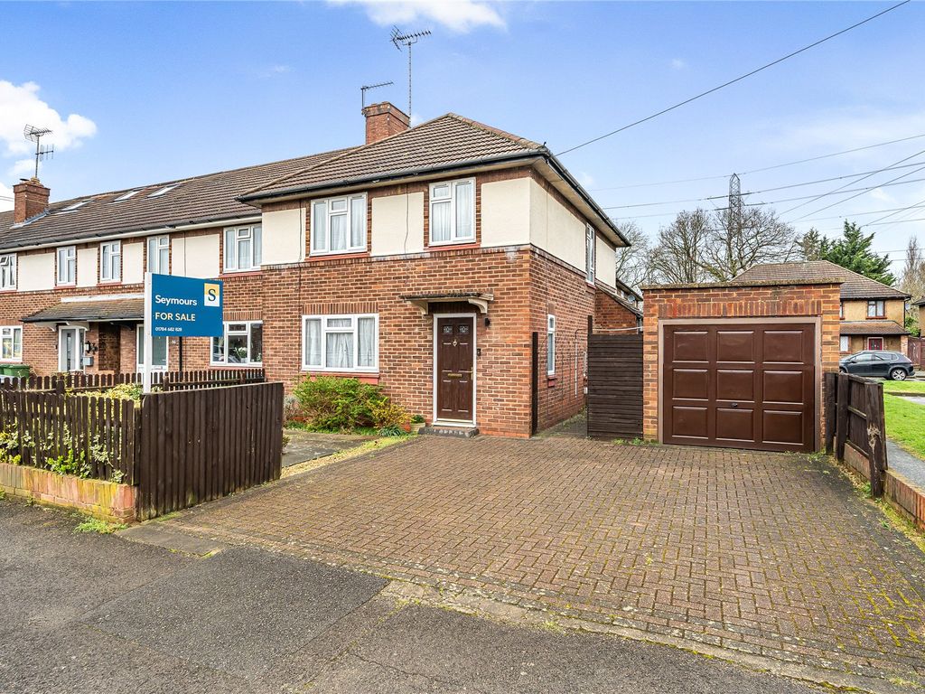 3 bed end terrace house for sale in Ashford, Surrey TW15, £500,000 Zoopla