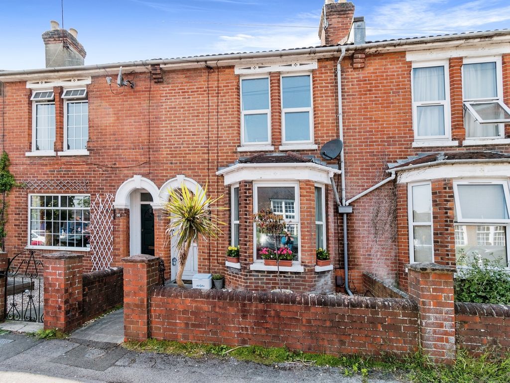 3 bed terraced house for sale in Chamberlayne Road, Eastleigh SO50 Zoopla