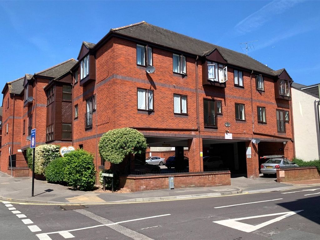 1 bed flat to rent in Birchett Road, Aldershot GU11 Zoopla