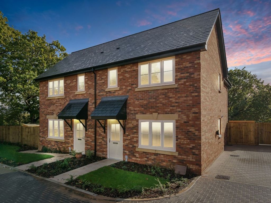 New home, 3 bed semidetached house for sale in Long Copse Lain