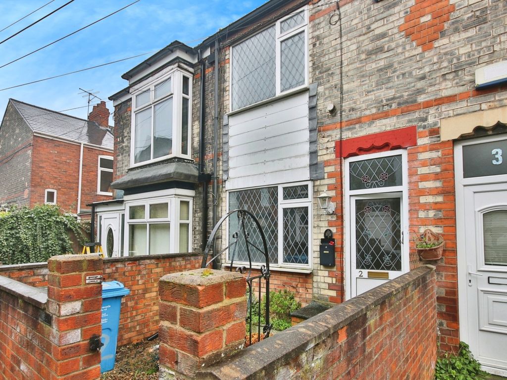 2 bed terraced house for sale in Carisbrooke Avenue, Manvers Street