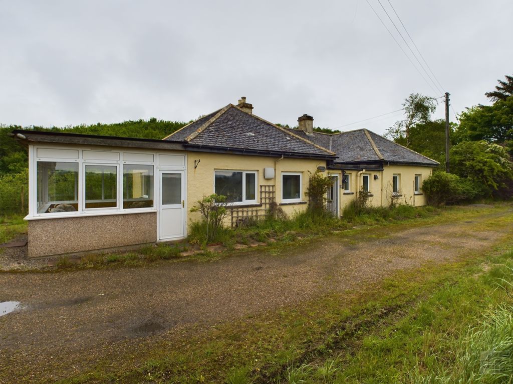 4 bed bungalow for sale in Halkirk KW12, £120,000 Zoopla
