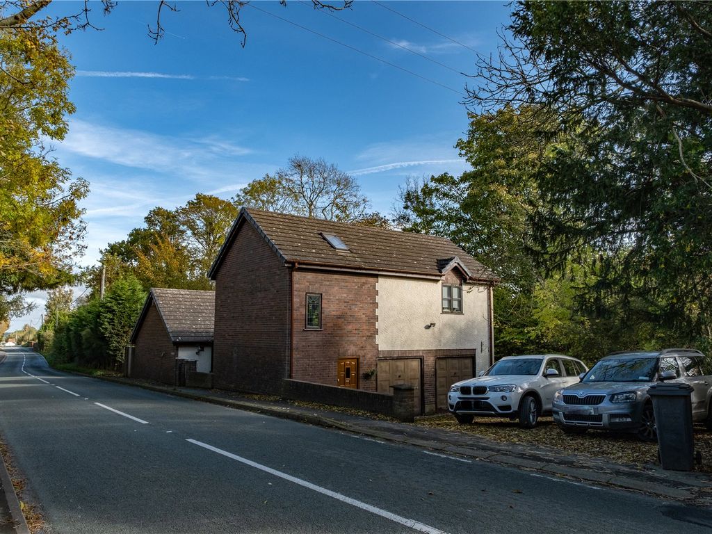 3 bed bungalow for sale in Ffordd Corwen, Treuddyn, Mold, Flintshire