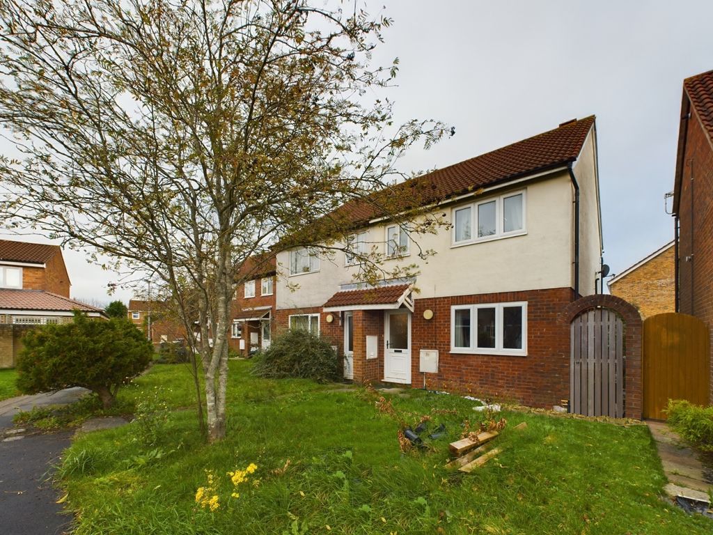 3 bed semidetached house for sale in Cannons Gate, Clevedon, North