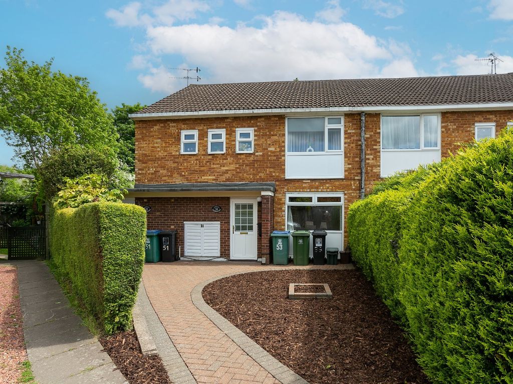 2 bed for sale in Heronslea, Watford, Hertfordshire WD25