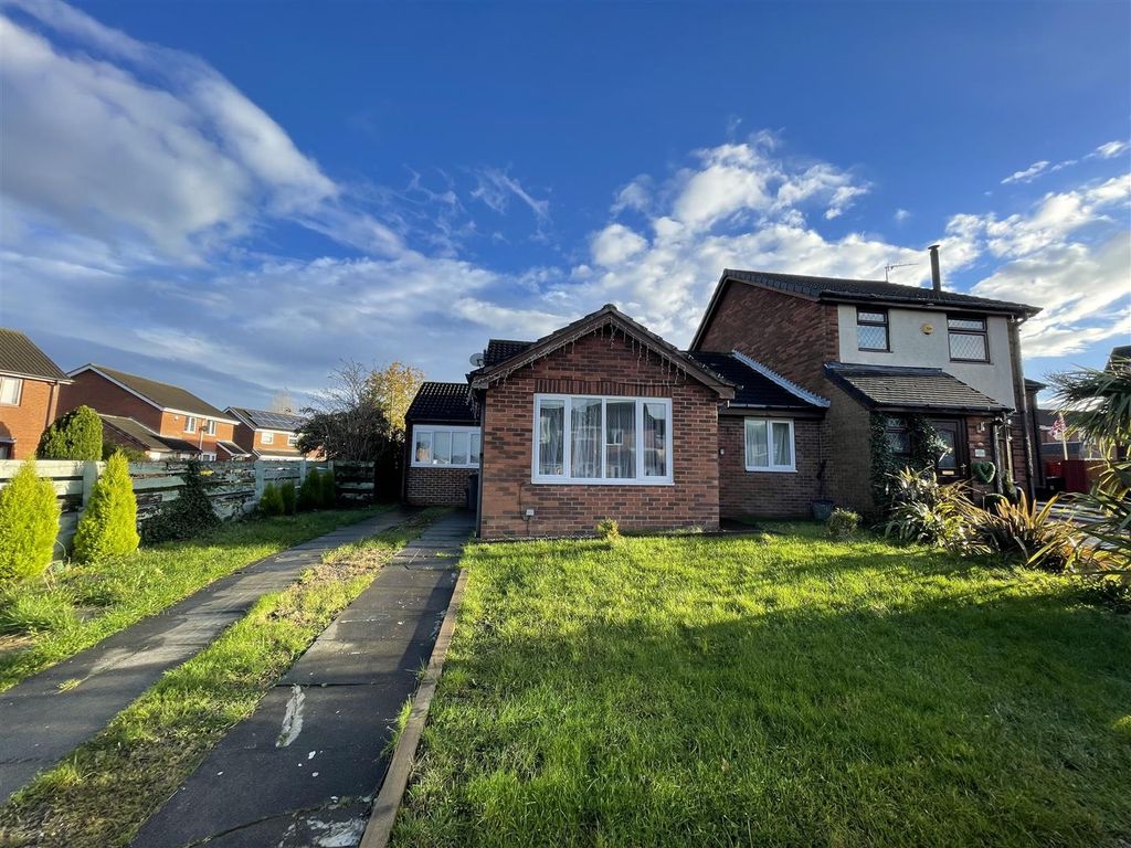 3 bed bungalow for sale in Carlton Close, Ouston, Chester Le Street DH2