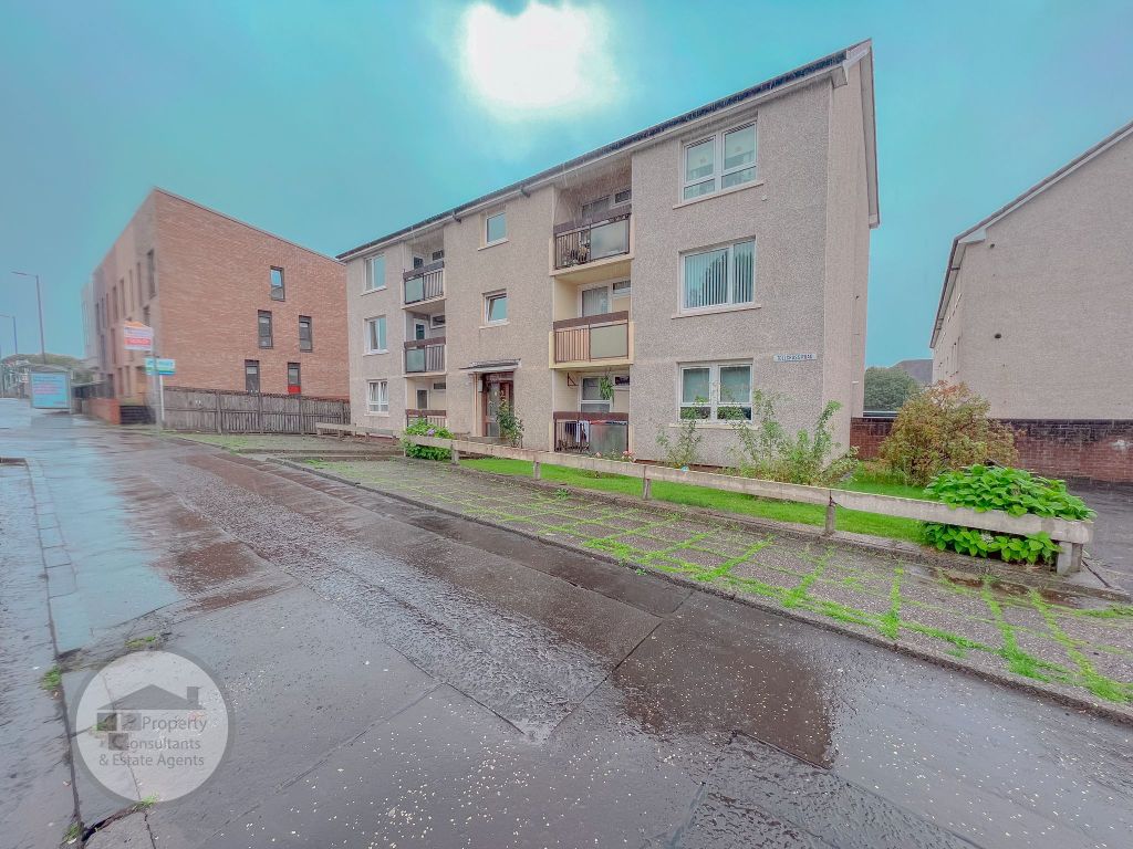 2 bed flat for sale in Tollcross Road, Tollcross, Glasgow G32, £85,000