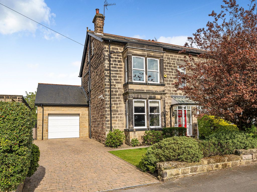 5 bed semidetached house for sale in Tewit Well Road, Harrogate HG2