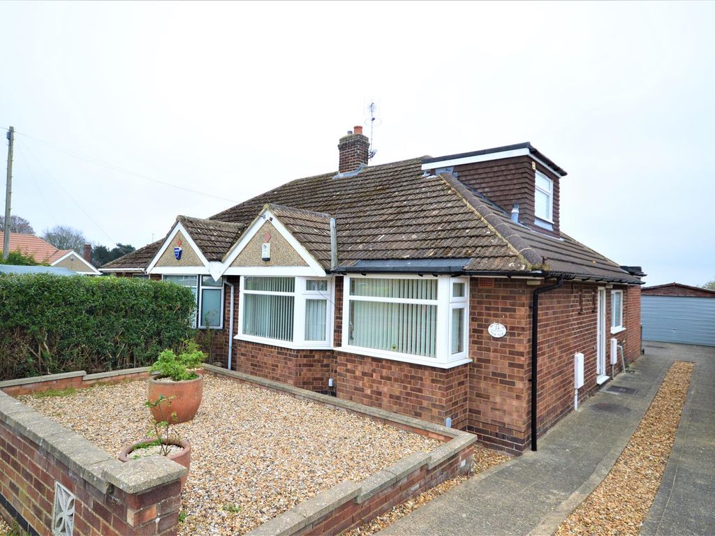 3 bed semidetached bungalow for sale in Dane Ridge, Duston