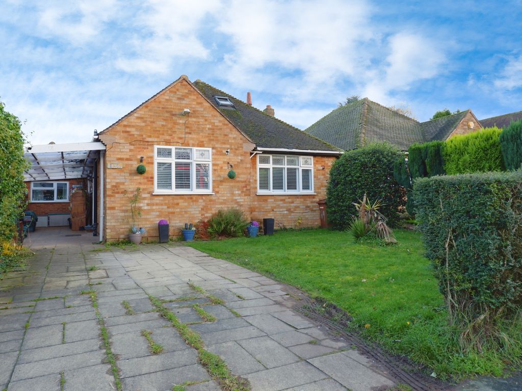 4 bed bungalow for sale in Egerton Road, Streetly, Sutton Coldfield B74
