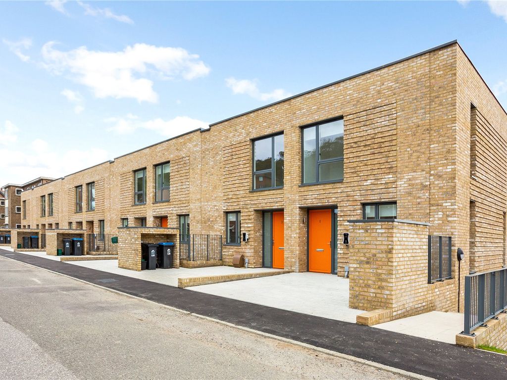 New home, 3 bed terraced house for sale in Leyburne Road, Dover CT16, £