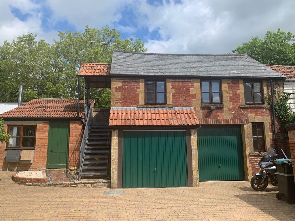 1 bed flat to rent in Summerlands, Yeovil BA21 Zoopla