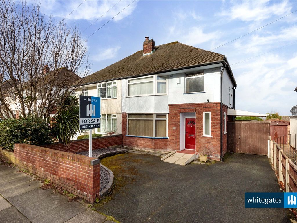 3 bed semidetached house for sale in Woolton Road, Woolton, Liverpool