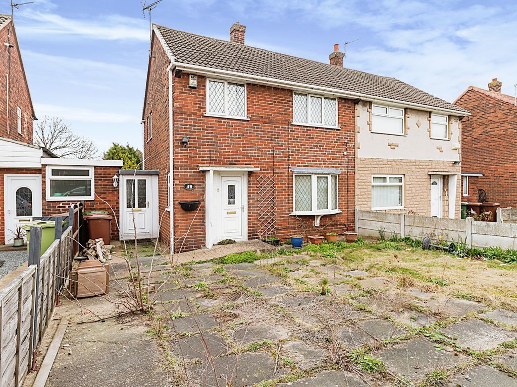 3 bed semidetached house for sale in Dawtrie Street, Castleford WF10