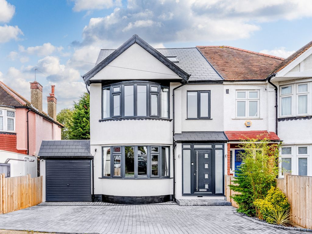 5 bed semidetached house for sale in Elmbridge Avenue, Surbiton KT5, £