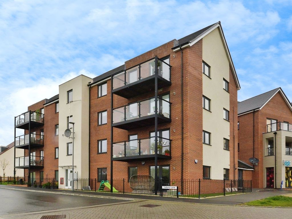 2 bed flat for sale in Tutbury Lane, Kingsmead, Milton Keynes MK4, £