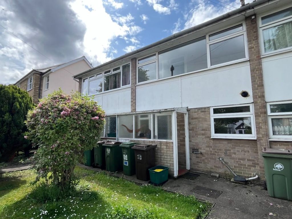 3 bed terraced house for sale in Wales Avenue, Carshalton SM5, £470,000