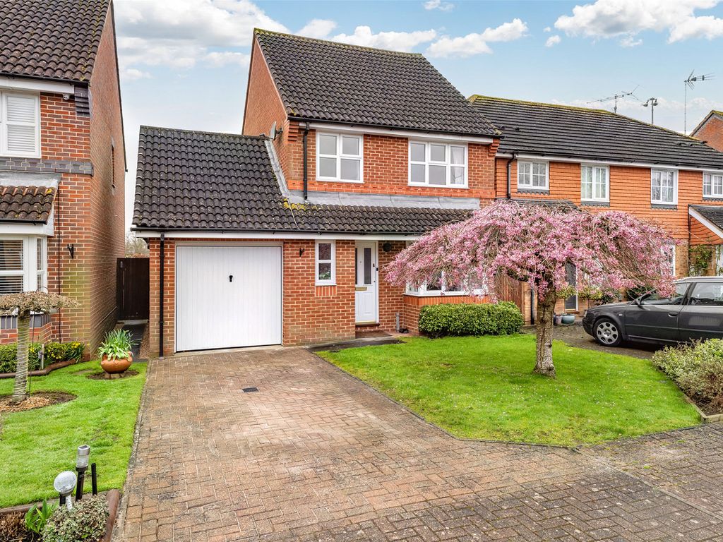 3 bed detached house for sale in Gower Road, Horley, Surrey RH6 Zoopla