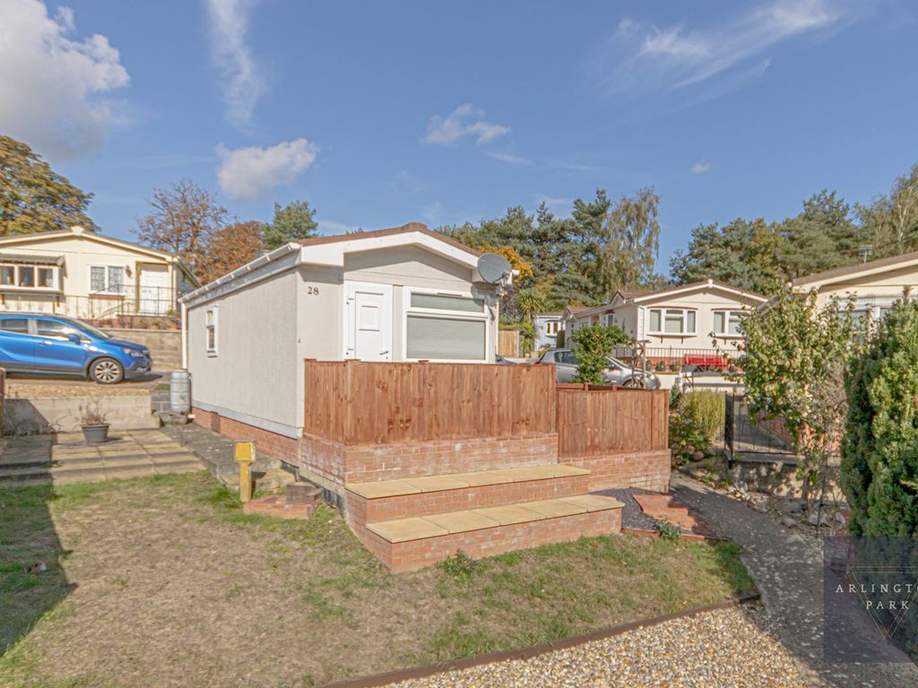 1 bed mobile/park home for sale in Drayton Hall Park, Drayton, Norwich