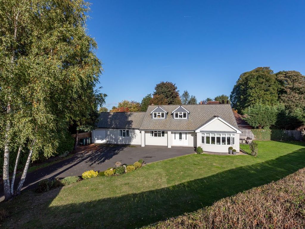 5 bed detached house for sale in Boroughbridge Road, Upper Poppleton