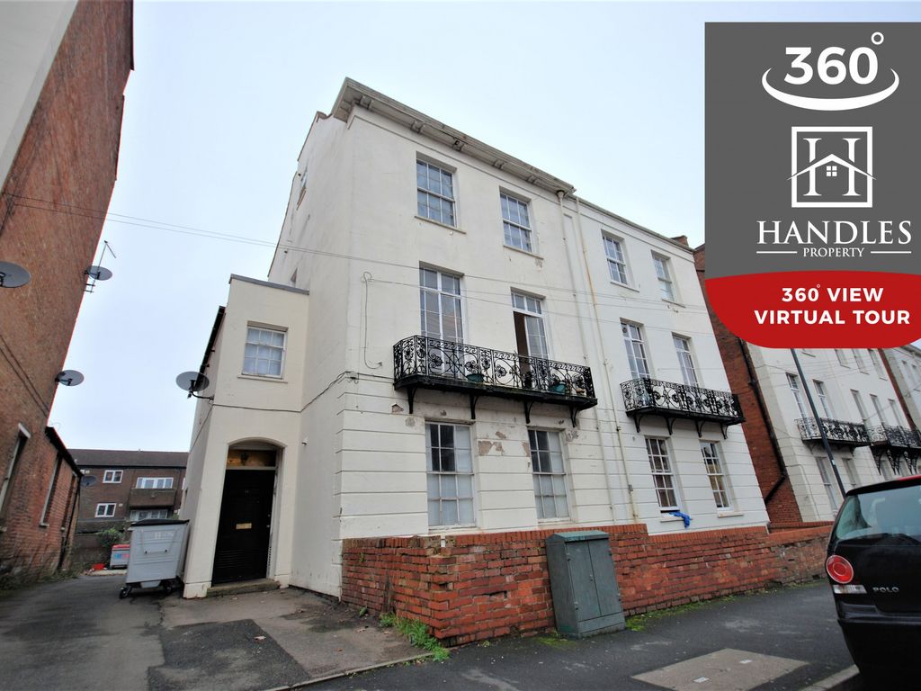 2 bed flat to rent in 11 Charlotte Street, Leamington Spa, Warwickshire