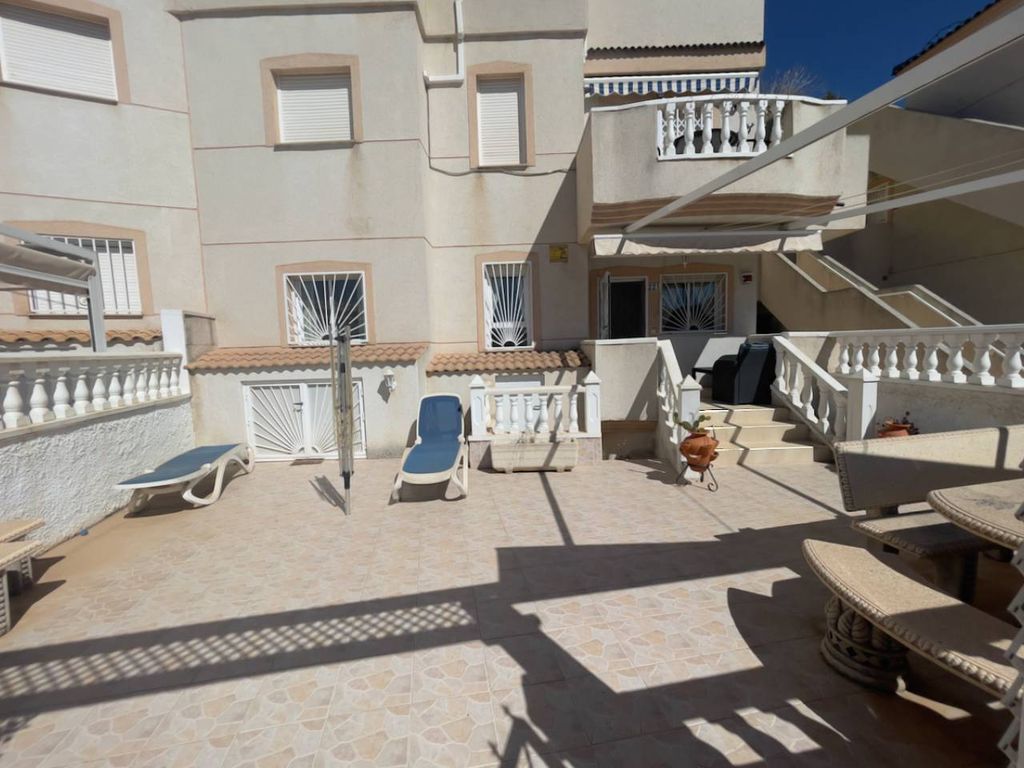2 bed villa for sale in Ciudad Quesada, Alicante, Spain Zoopla