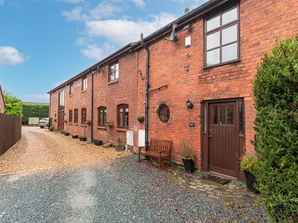 1 bed property for sale in Warrington Road, Rainhill, Prescot L35, £