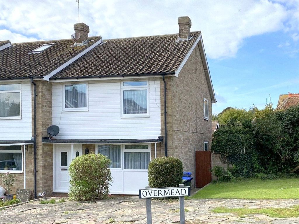 3 bed detached house to rent in Overmead, ShorehamBySea, West Sussex