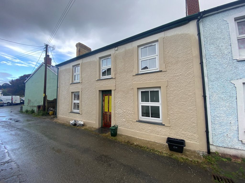 3 bed end terrace house for sale in Llangeitho, Tregaron SY25, £185,000