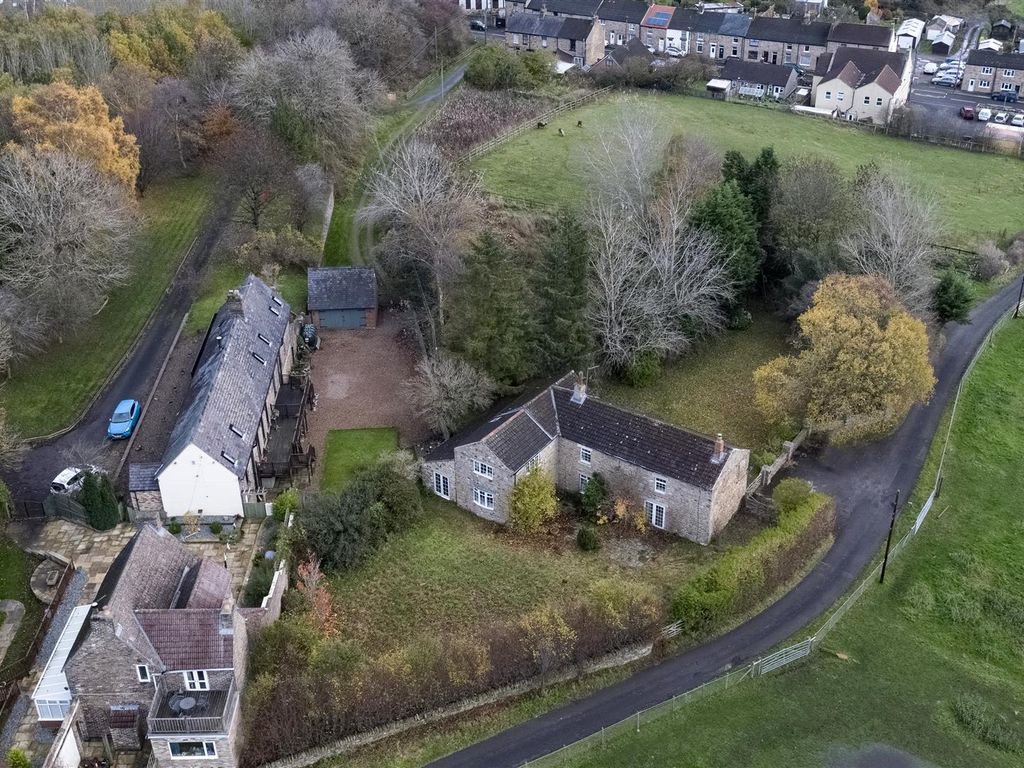 5 bed detached house for sale in Station Farm, Ramshaw, Auckland