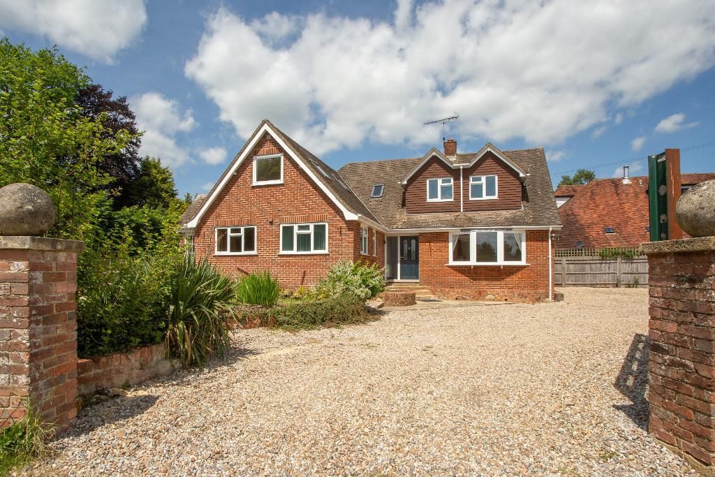 5 bed detached house for sale in Heathfield Park, Old Heathfield, East Sussex TN21, £675,000