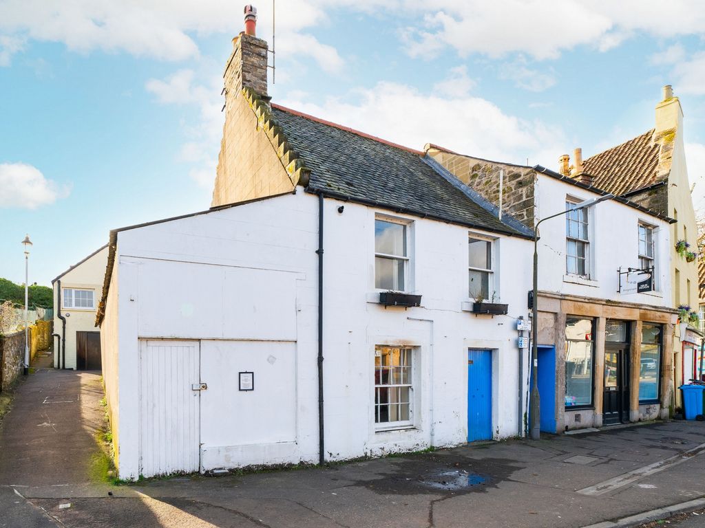 2 bed flat for sale in Burnside, Cupar KY15 Zoopla