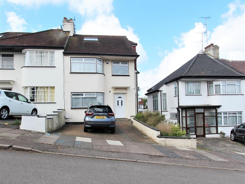 4 bed semidetached house for sale in Cowper Road, Southgate N14 Zoopla