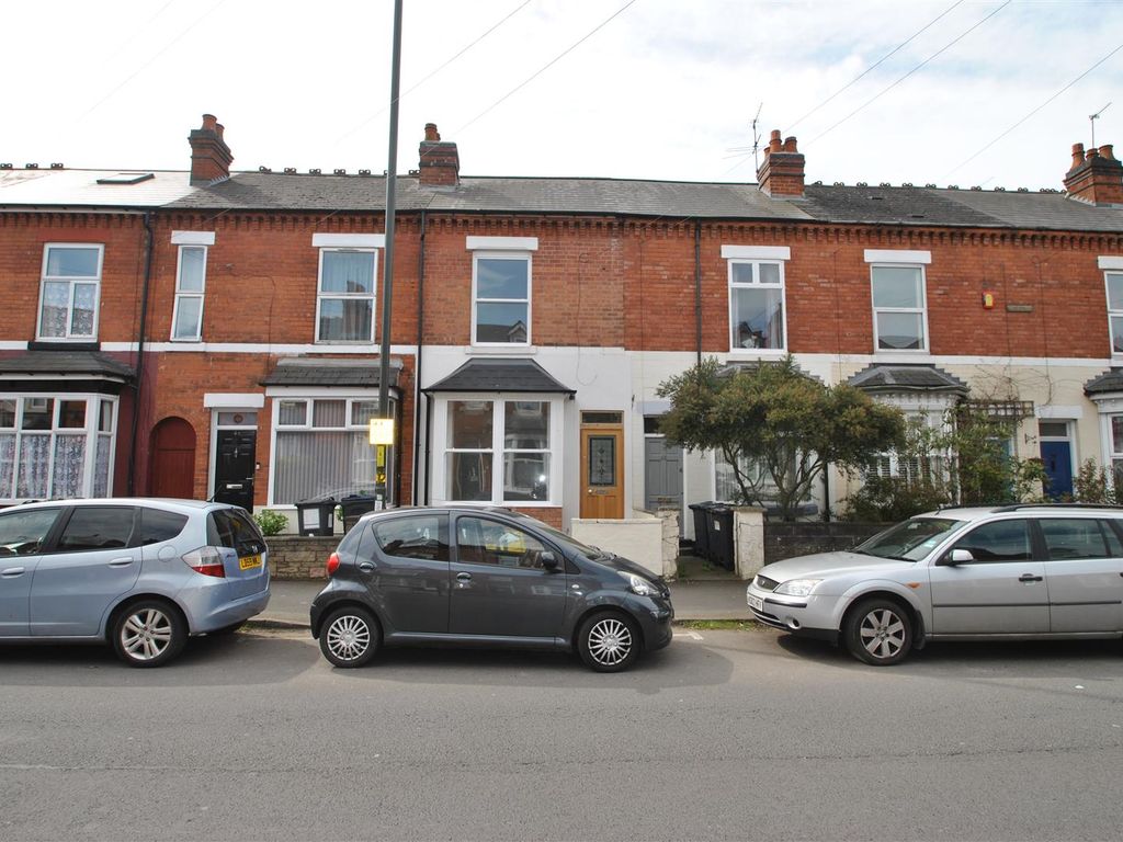 3 bed terraced house to rent in Addison Road, Kings Heath, Birmingham