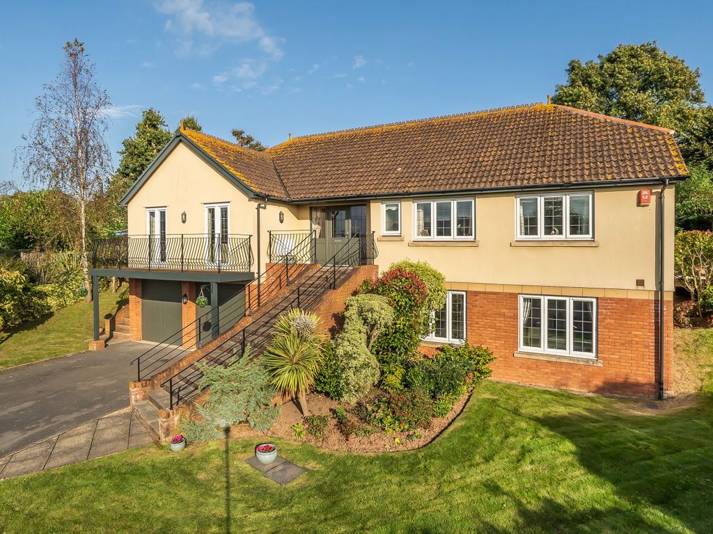 3 bed bungalow for sale in Gilchrist Way, Sidmouth, Devon EX10, £