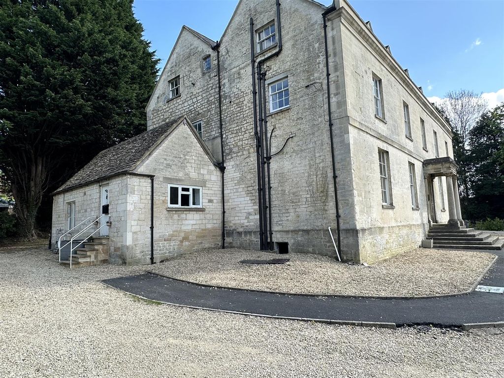 1 bed end terrace house for sale in Bath Road, Woodchester, Stroud GL5