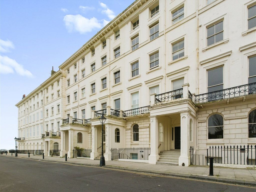 2 bed flat for sale in Adelaide Crescent, Hove BN3, £565,000 Zoopla