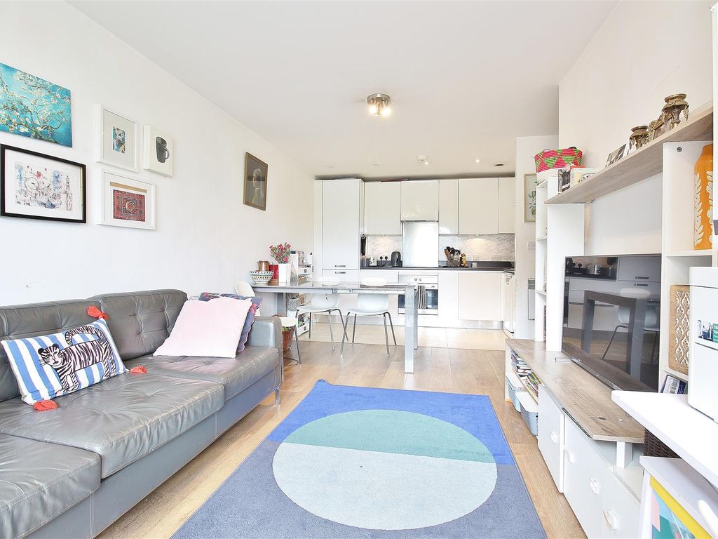 2 bed flat for sale in Westgate House, London Road, Isleworth TW7 Zoopla