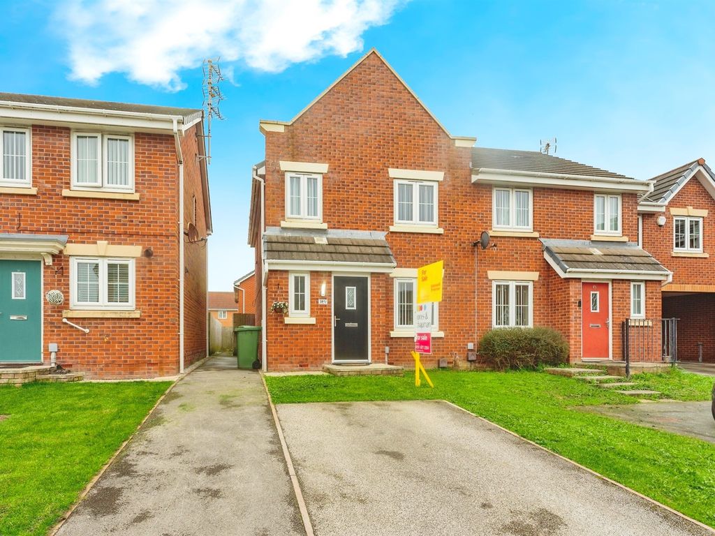 3 bed semidetached house for sale in Cameron Road, Moreton, Wirral