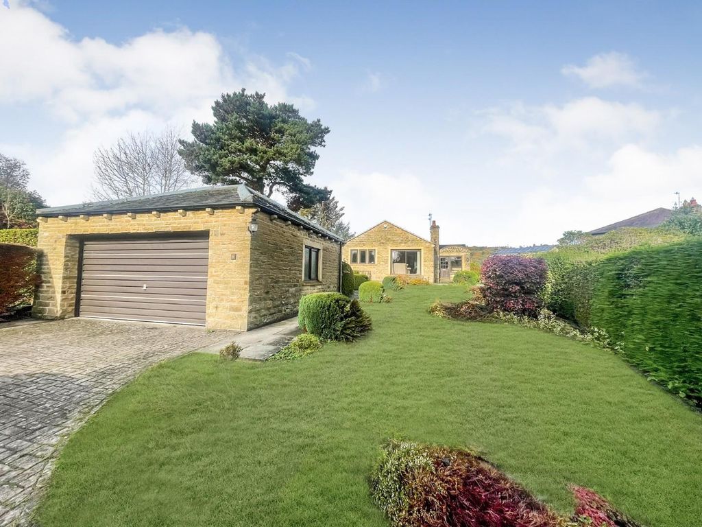 3 bed detached bungalow for sale in The Bullfield, Harden, Bingley BD16